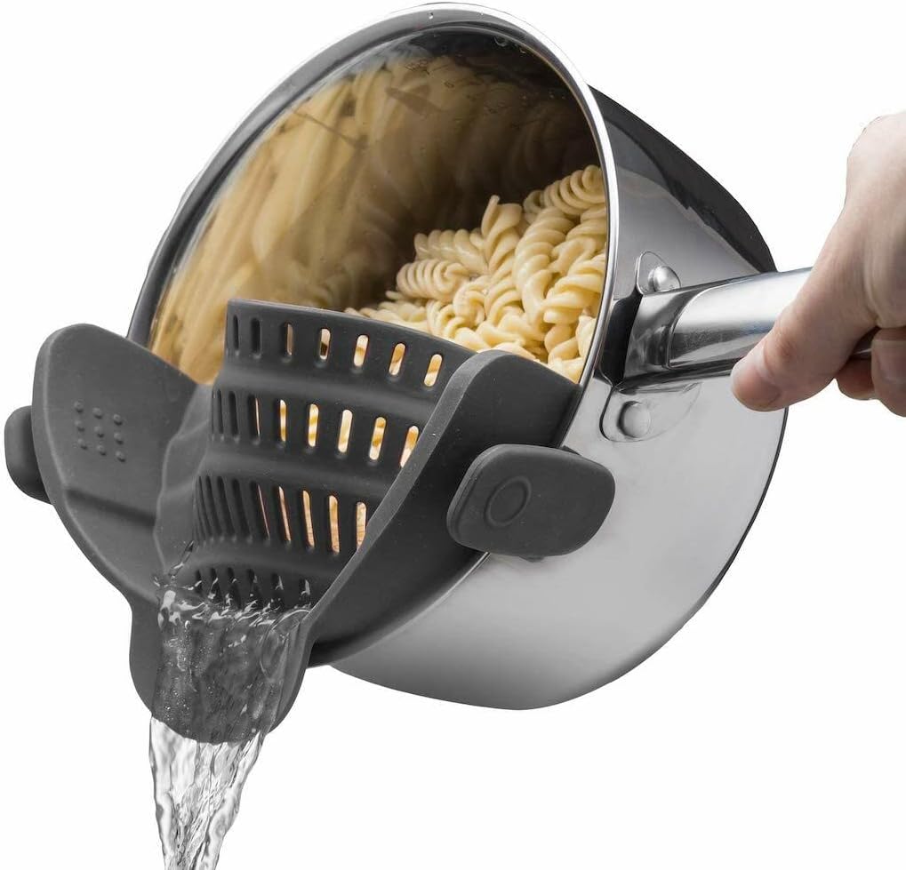 Gizmo snap n strain pot & pasta strainer